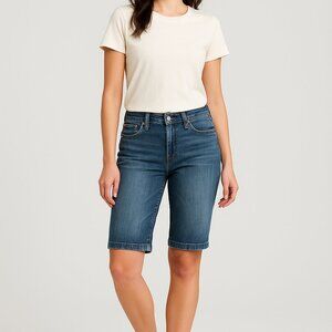 Levi's, Capri Stretch Denim Shorts, Sz 6